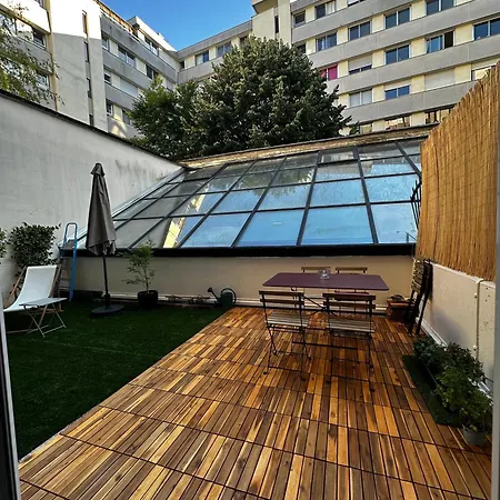 Avec Terrasse Paris
