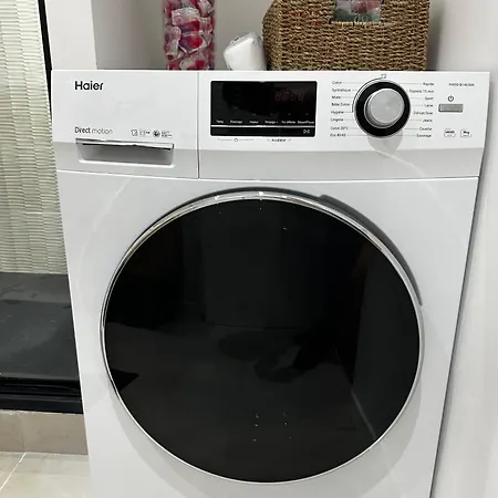 Avec Terrasse شقة باريس
