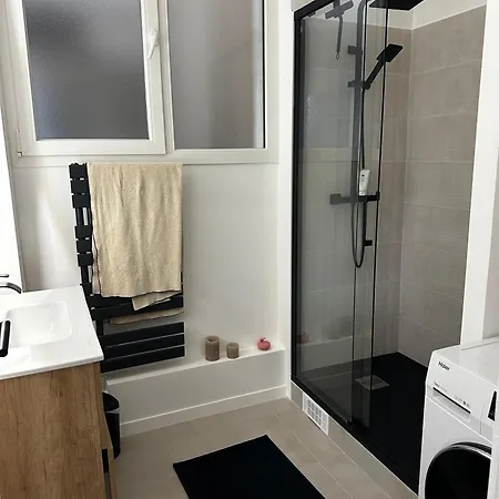 Appartement Lumineux Avec Terrasse
